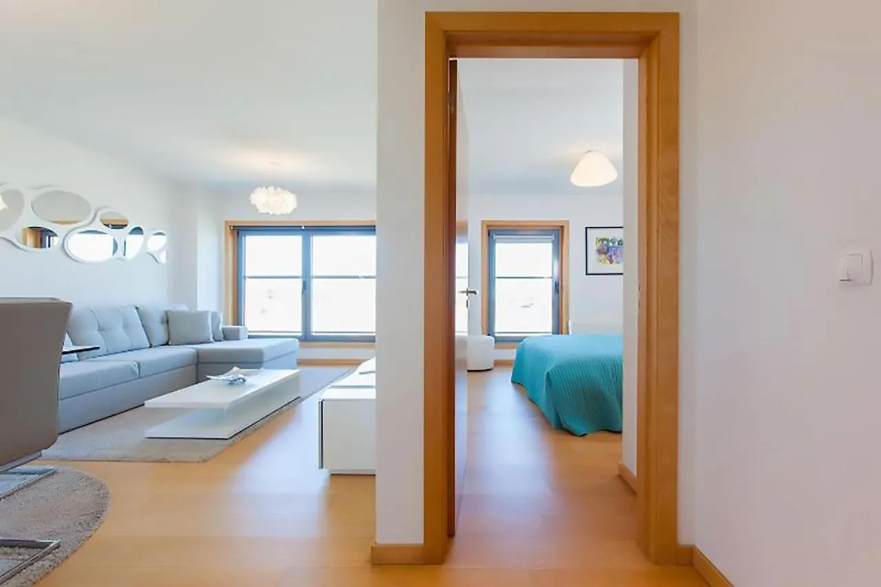 Finest Rentals - Expo Riverside Lizbona 0*,  Portugalia
